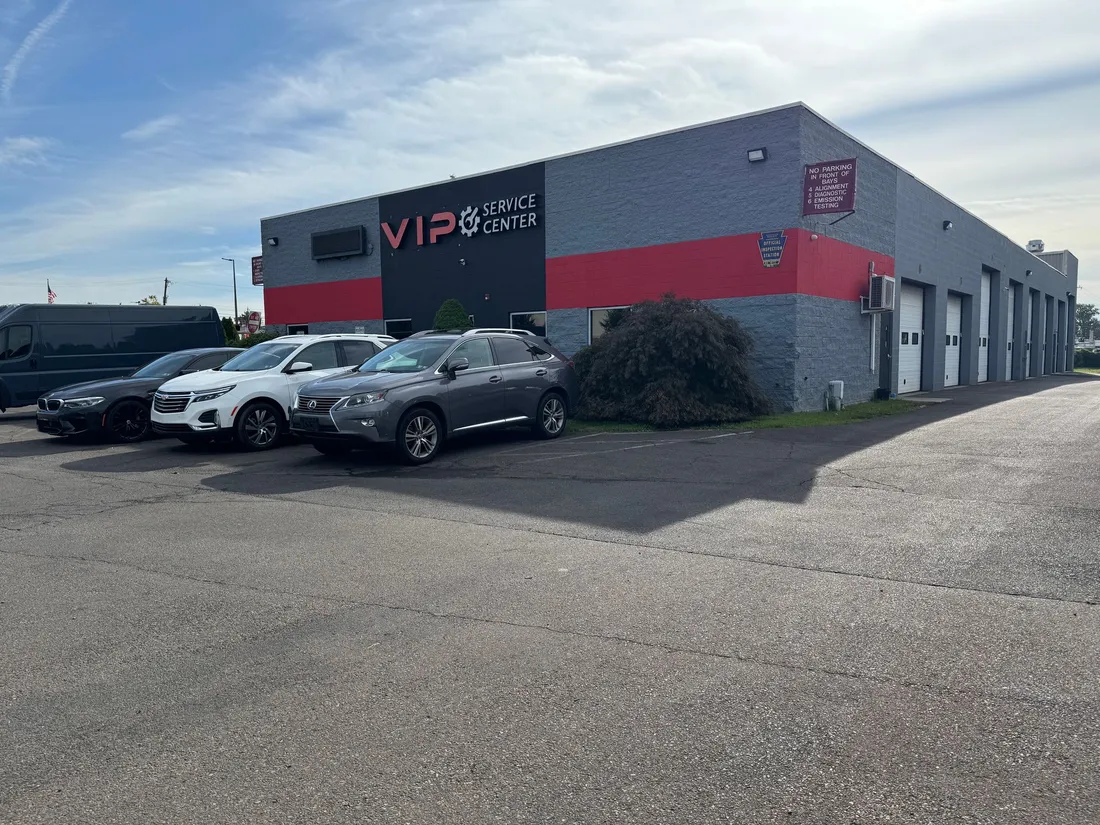 Shop Exterior | VIP Service Center